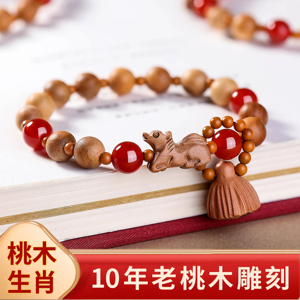 UMQ Old Peach Wood Twelve Zodiac Bracelet Women's 2026 Horse Year Mascot Jewelry Gift Landing With Lotus Charms Lucky HandString